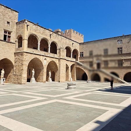 The Retreat In The Heart Of Old Town Rhodes Villa Rhodes City Dış mekan fotoğraf